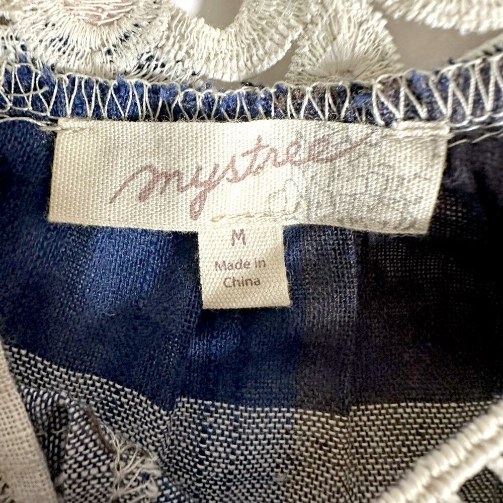 Mystree Crochet Blouse - Picture 8 of 11